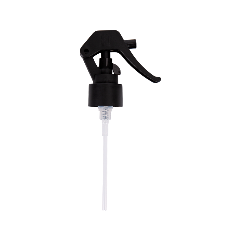 Spruzzatore a gamma di gonna liscia in plastica nera 